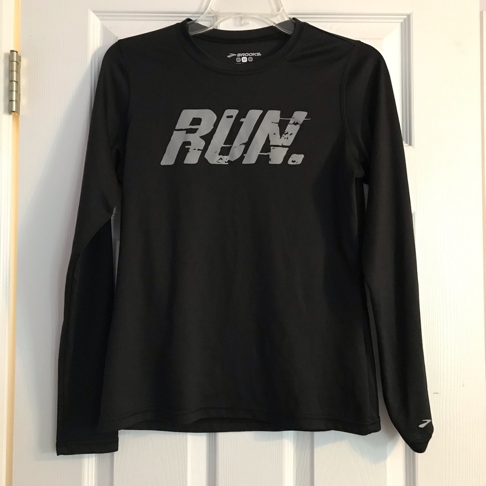 3/$15 Brooks Athletic Long Sleeve T- Shirt
